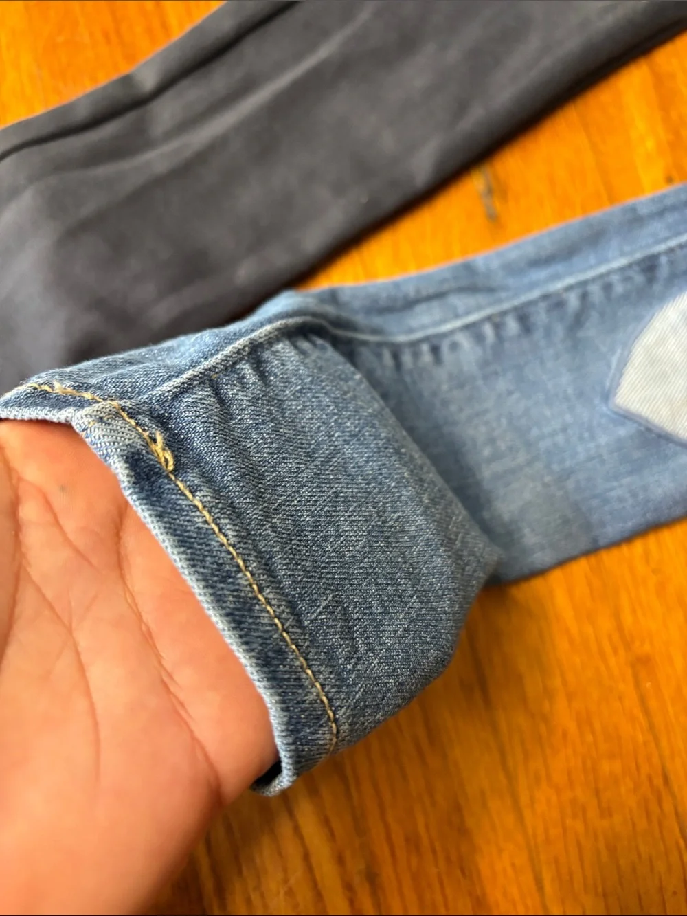 2 pants Old Navy and Gap Kids 👧 Black and Blue Jeans with Heart Knee Patch